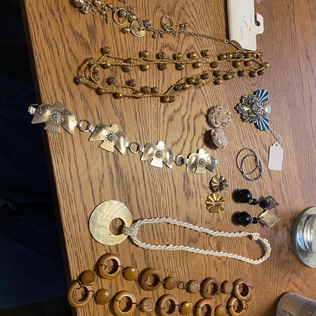HIGH QUALITY Costume Jewelry Grab Bag!| Paired Earring|free