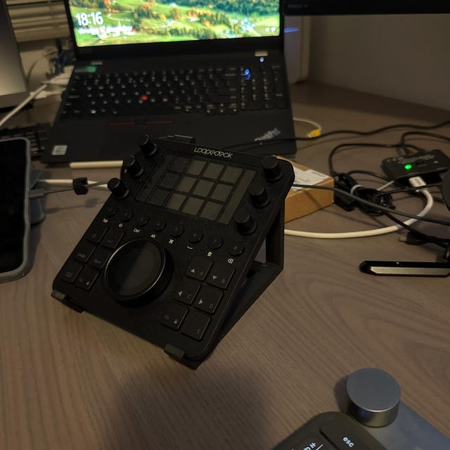 Loupedeck CT Stand | Ergonomic Tilted Holder for Efficient Video