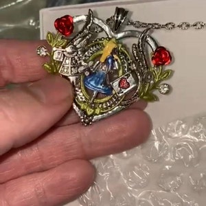 ★Hei★sv925 alice heart pendant necklace★Ailee着用★人気★ Heart Alice In Wonderland Love Jewelry Silvery Pendant