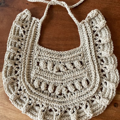 Crochet PATTERN Magnolia Baby Bib & Bonnet Set Pattern N 431 (Instant ...