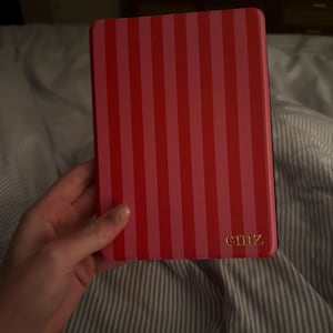 Caitlyn added a photo of their purchase