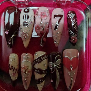 Della added a photo of their purchase