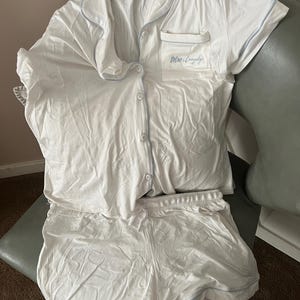 Alyssa added a photo of their purchase