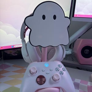 Kaitlyn added a photo of their purchase