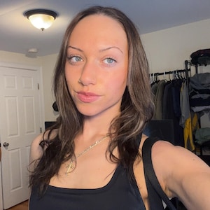 Juliaa added a photo of their purchase