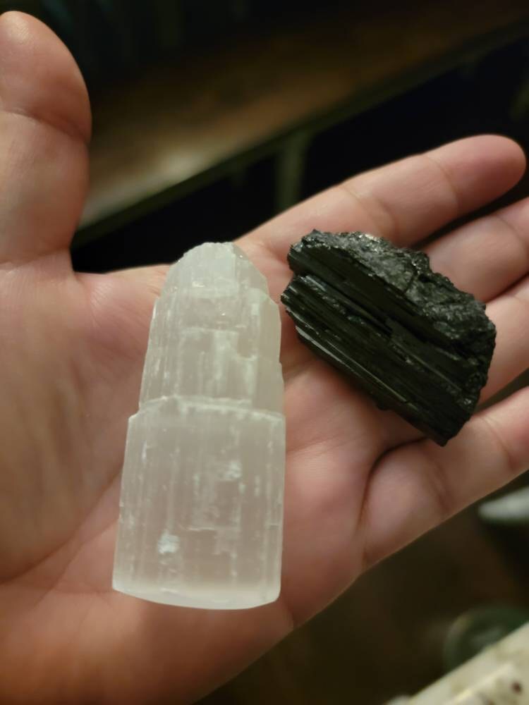 2 Selenite Towers & 2 Extra Grade Black Tourmaline Logs: Home Protection Kit