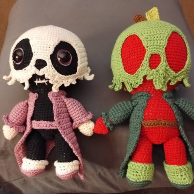 SCP 173: Crochet pattern