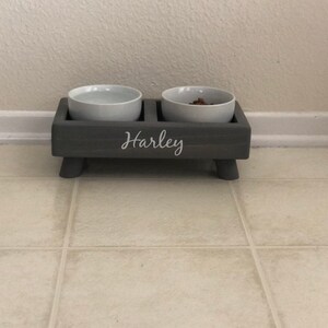 XS Pet Bowl Stand Small Bowls for Cats Yorkie Dog Bowls Cute Girl Puppy Dog  Bowl Feeder Elevated Pet Bowl Stand for Small Dogs 