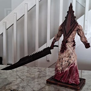 Pyramid Head Statue: Silent Hill Horror Decor (12.44