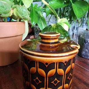 Vintage Hornsea Pottery Jam/sugar Pots and Jugs. SOLD SEPARATELY