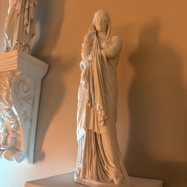 ローマ彫刻女性像「プディシティア」9.8インチ/250mm、美術館複製