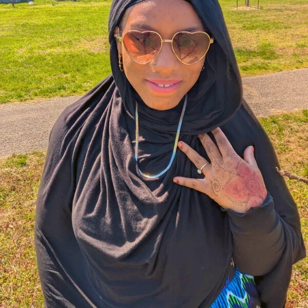 shane abaya and hijab