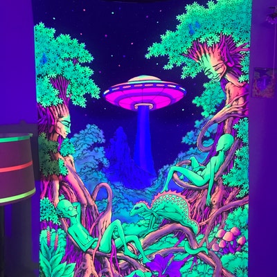 Trippy Wall Art 'UFO Jungle' Psychedelic Tapestry - Etsy