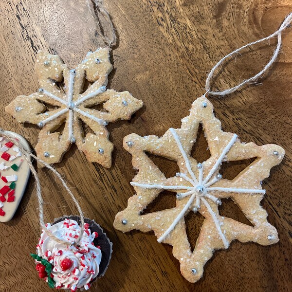 Snowflake Sugar Cookie Christmas Ornament, White Decoration, Vanilla ...