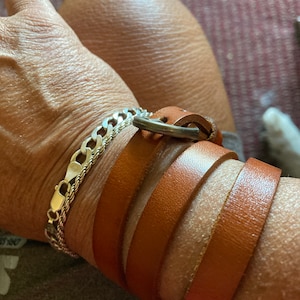 VICTORIA added a photo of their purchase