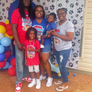 JaQuesha added a photo of their purchase