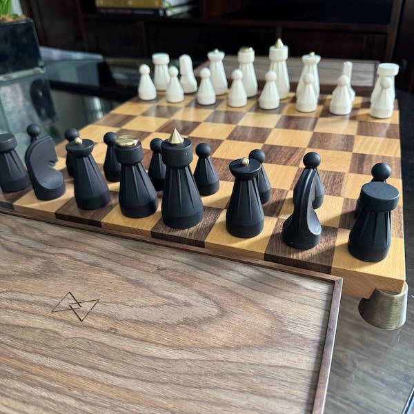 Luxury Chess Set, Regal Chess Set, Walnut-beechwood Chess Board ...