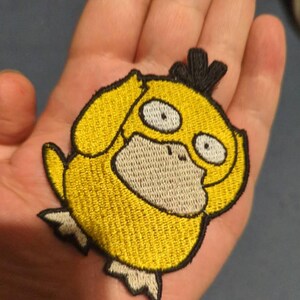 100種類のポケモン刺繍デザインカスタマイズ、ベストセラーバンドル