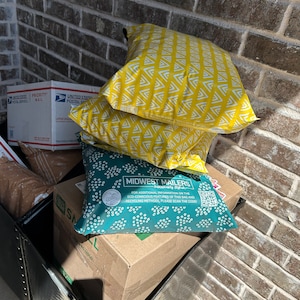Kaylee added a photo of their purchase