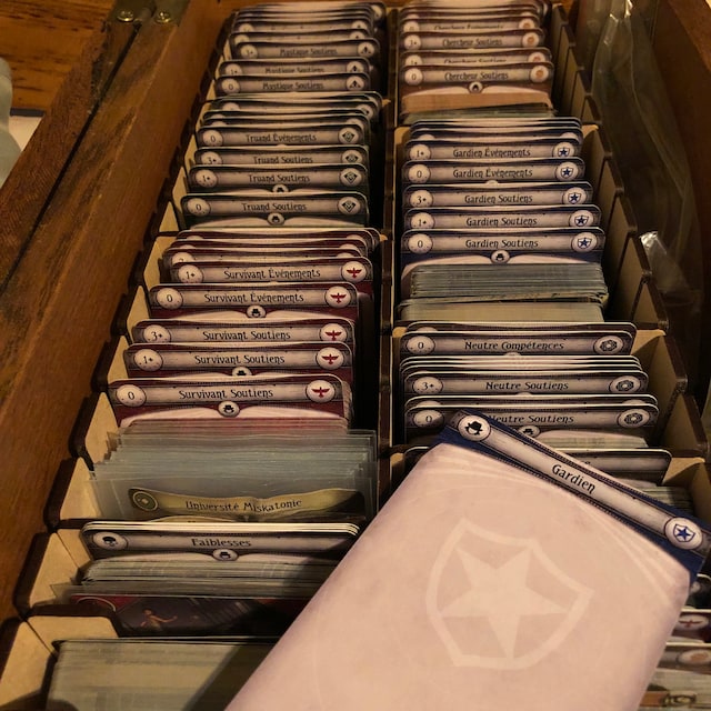 Player Card Set - Arkham Horror Dividers - 'sergeant' - Etsy