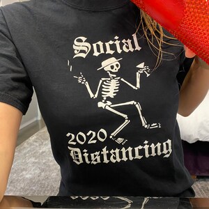 T-shirt Homme Black Death Malt Liquor WKRP In Cincinnati - Couleur Noir - Tailles S à 5XL - Coton épais - Neuf Avec étiquettes - Fabriqué Aux USA