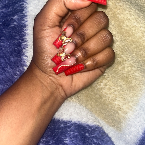 Nails - acrylic press on main image 1