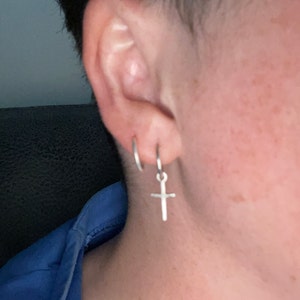 Orecchini Unisex In Argento 925 Con Zirconia Rotonda 10mm - Borchie A Vite Con Scatola