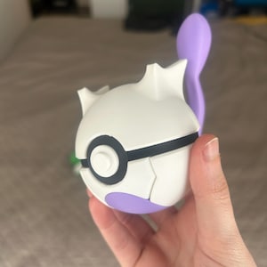 Theodora added a photo of their purchase