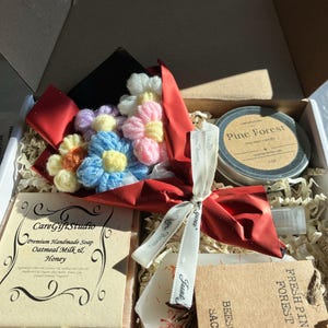 Pina added a photo of their purchase