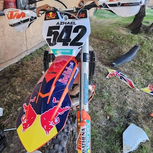 Medardo added a photo of their purchase