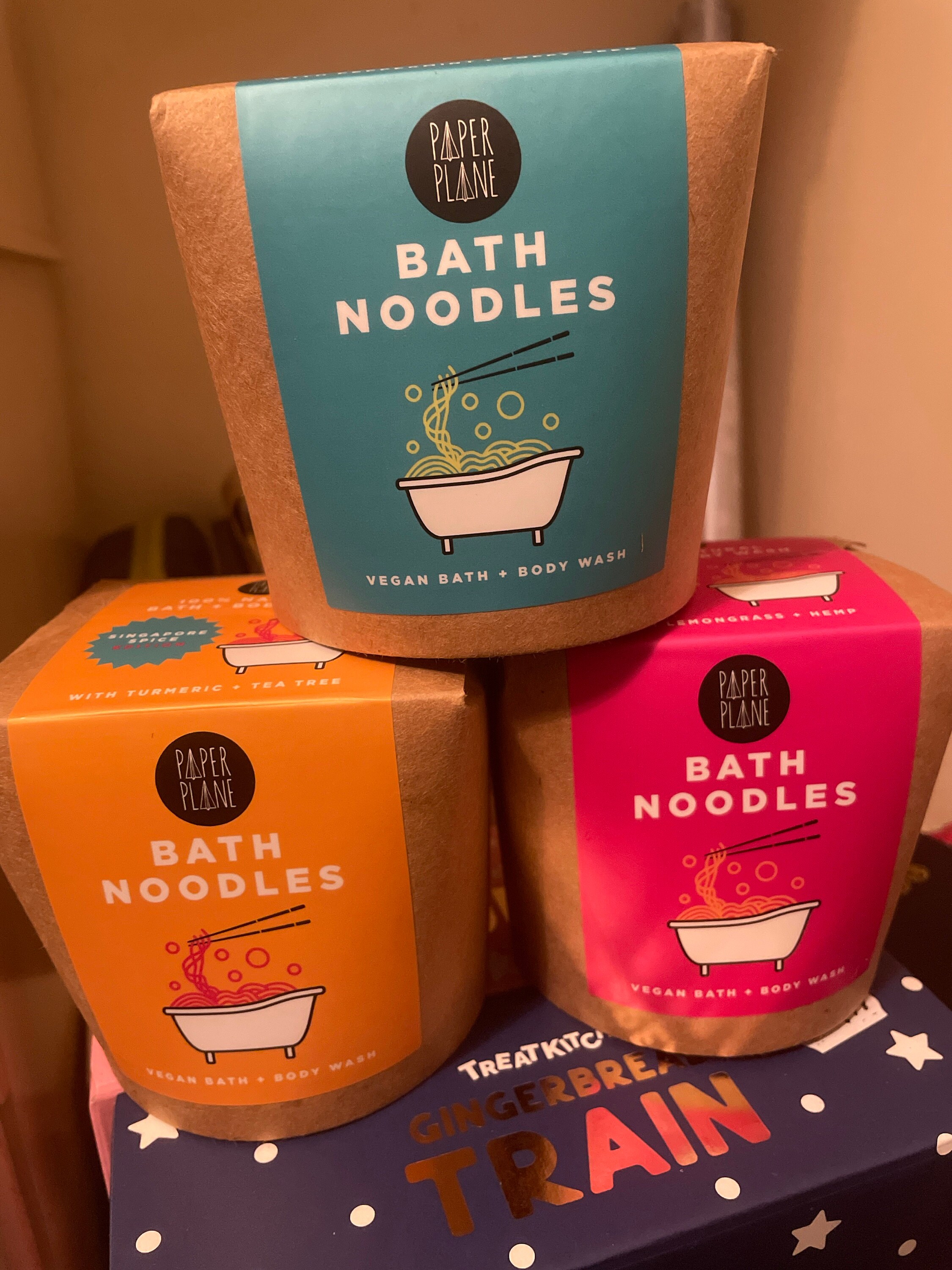 Bath Noodles - 100% natural and vegan body wash