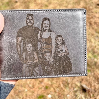Custom Photo Wallet For Men – Personalized Engraved Bifold With RFID Protection | Great Father's Day Gift