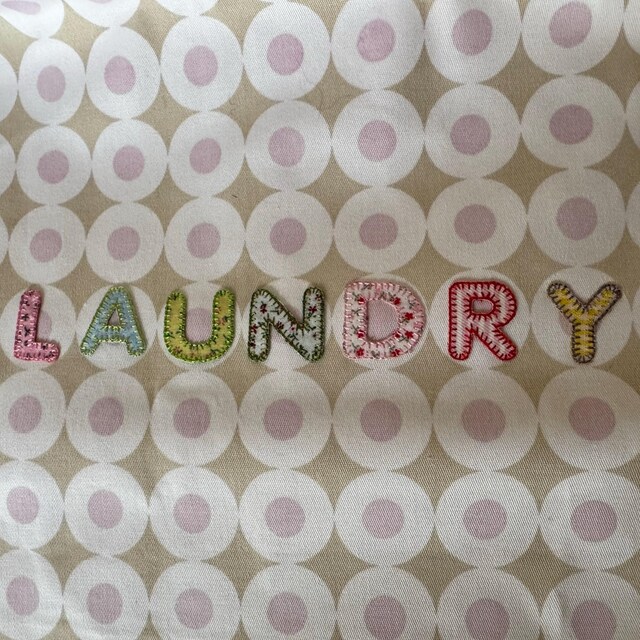 刺繍アイロンパッチワークアルファベット文字 - Etsy 日本