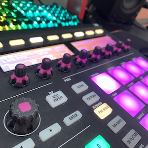 EBM 未開封Native Beauty Harmonia2点セット Synthluv Knob Set for Native Intruments Maschine MK2 (beat and