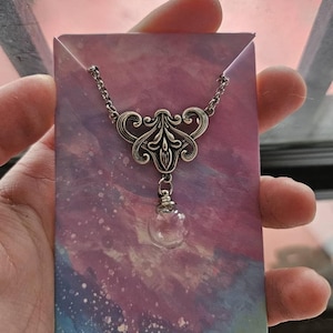 Victoria added a photo of their purchase