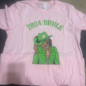 AKA 19IVY8 Freshman Ivy Shadow T-shirt - Etsy