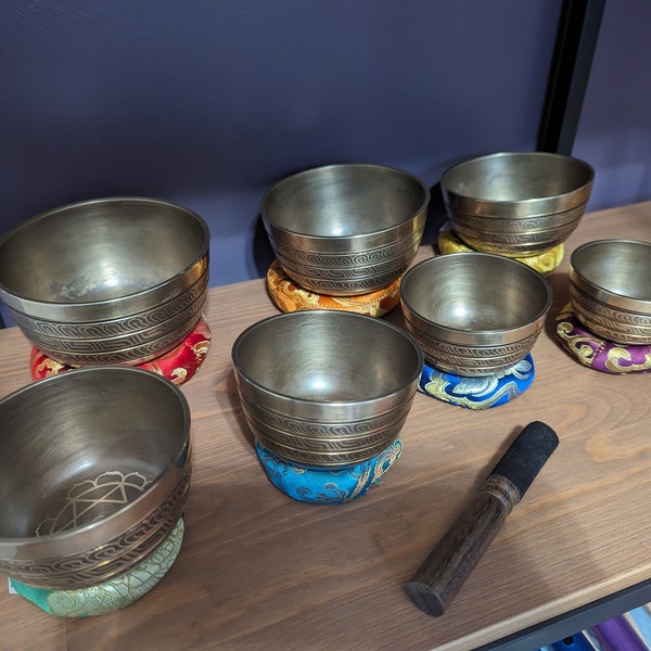 Natural Singing Bowl Set of 7 - Tibetan Singing Bowls - Healing Set ...
