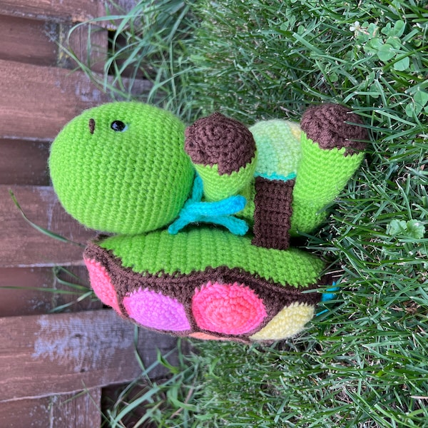 Toy Turtle Pattern Turtle Toy Pattern, Turtle Tutorial, Mosaic Turtle, Cute Crochet Turtle ...