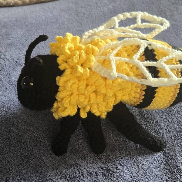 Crochet Pattern - Bumblebee **PATTERN ONLY** - Etsy