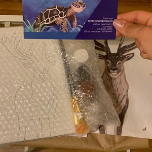 B. hat ein Foto des gekauften Artikels hinzugefügt