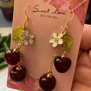 Nonis added a photo of their purchase