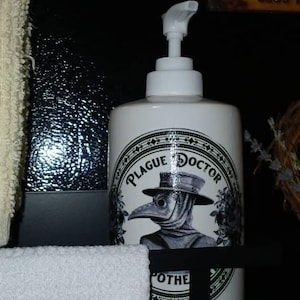 Beatriz added a photo of their purchase