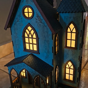 Leandro added a photo of their purchase
