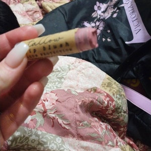 Savannah added a photo of their purchase