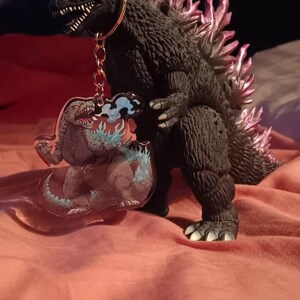 ゴジラキーホルダー // クリアアクリルキーホルダー - Etsy 日本