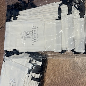Refiye added a photo of their purchase