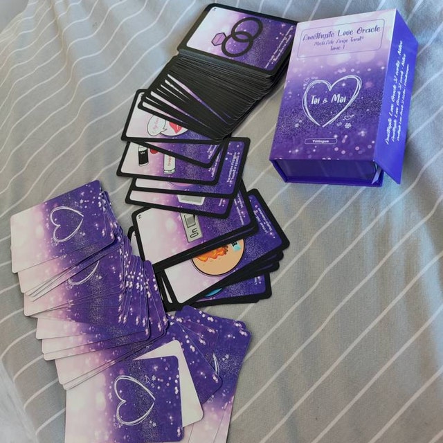Améthyste Love Oracle jeu de base 52 cartes trilingue livré dans un pochon  en velours violet notice facile dusage -  Canada
