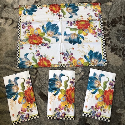 Clam Shell Decoupaged Black & White Check Frog and Bee hand Painted by ...