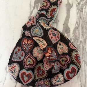 Elle added a photo of their purchase