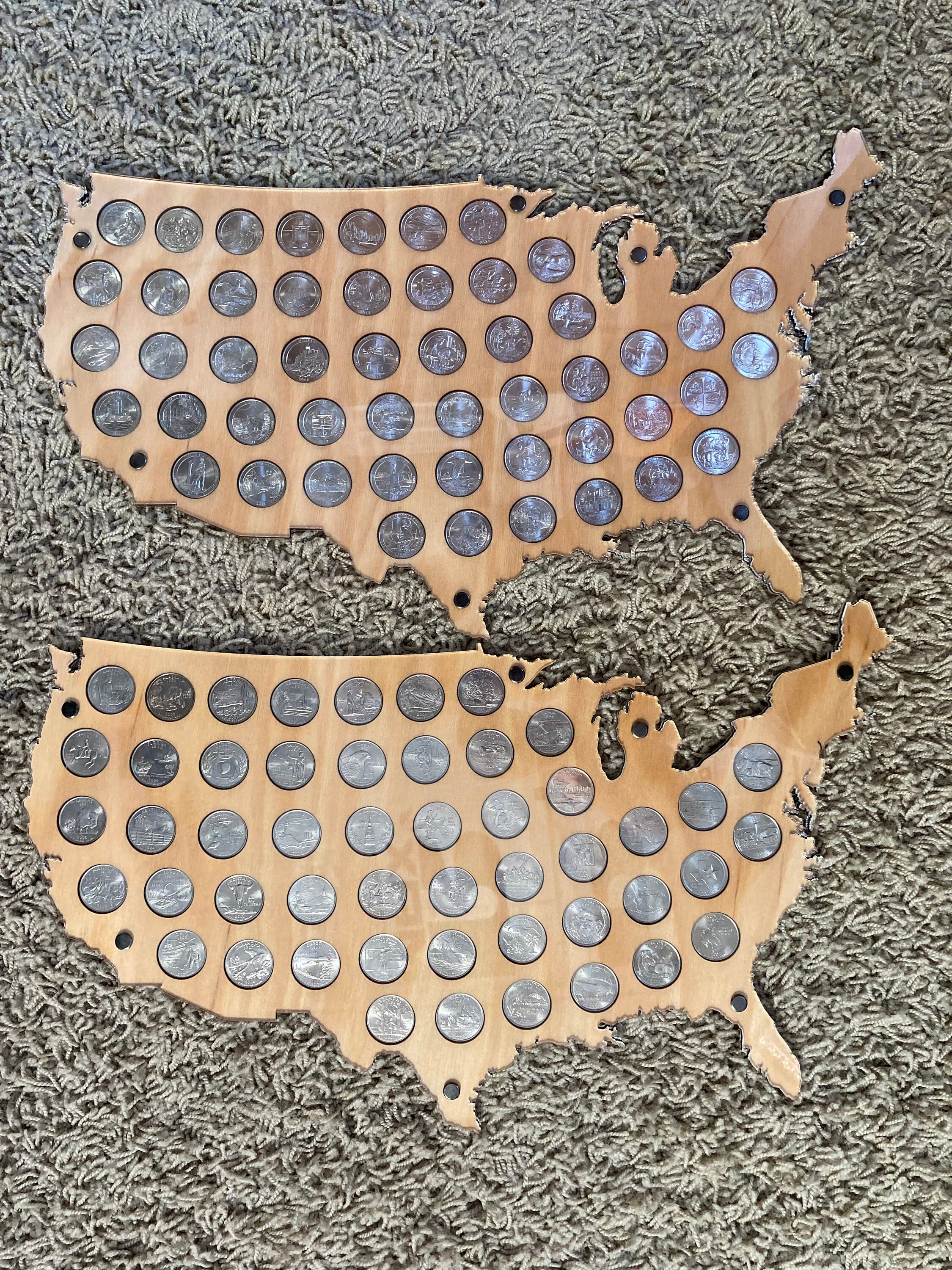 The US 50 State Quarter coin holder (for 50 or 56 coins), Wooden Map Display